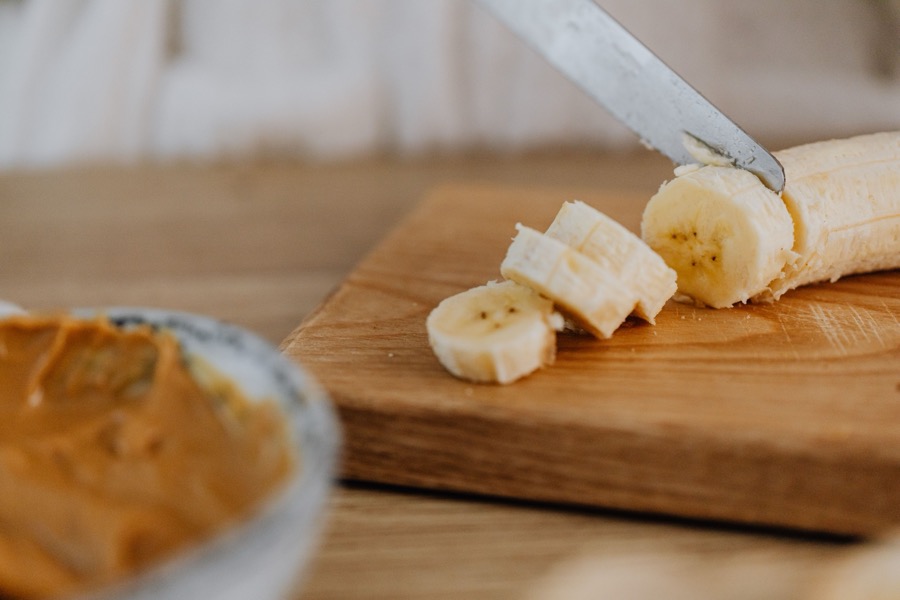 Frozen Peanut Butter Banana Bites